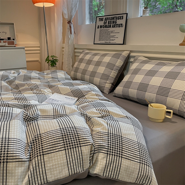 91家纺网 家纺一手货源 找家纺 盛秋家纺 2025新款水洗棉格子系列四件套罗格+中灰