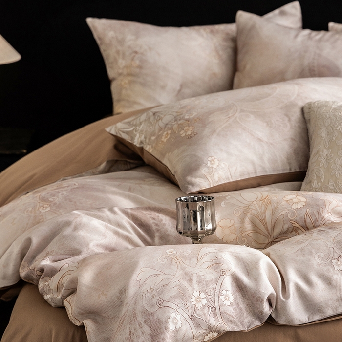 91家纺网 家纺一手货源 找家纺 立奥被业 2025新款60S数码印花四件套四件套 曼希-咖