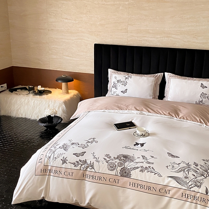 91家纺网 家纺一手货源 找家纺 （总）赫帛 2025新款赫本猫联名系列四件套-鸟语花香