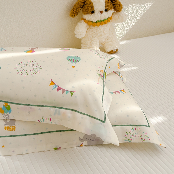 91家纺网 家纺一手货源 找家纺 良佐生活 2025新款50支天丝印花枕套 开心马戏团