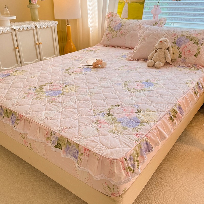 91家纺网 家纺一手货源 找家纺 美达家纺 2025新款全棉印花夹棉床笠 绮梦花源