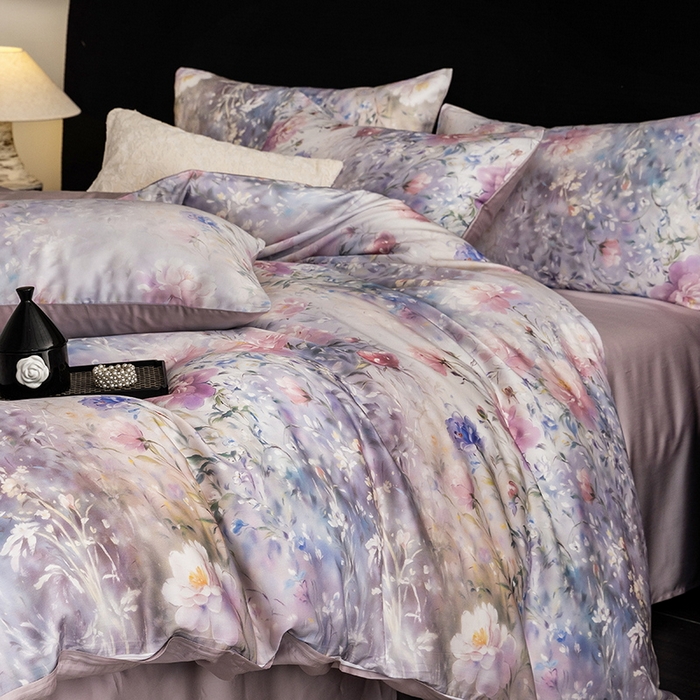 91家纺网 家纺一手货源 找家纺 立奥被业 2025年新款100%兰精天丝四件套天丝数码印花四件套 虞美人-紫