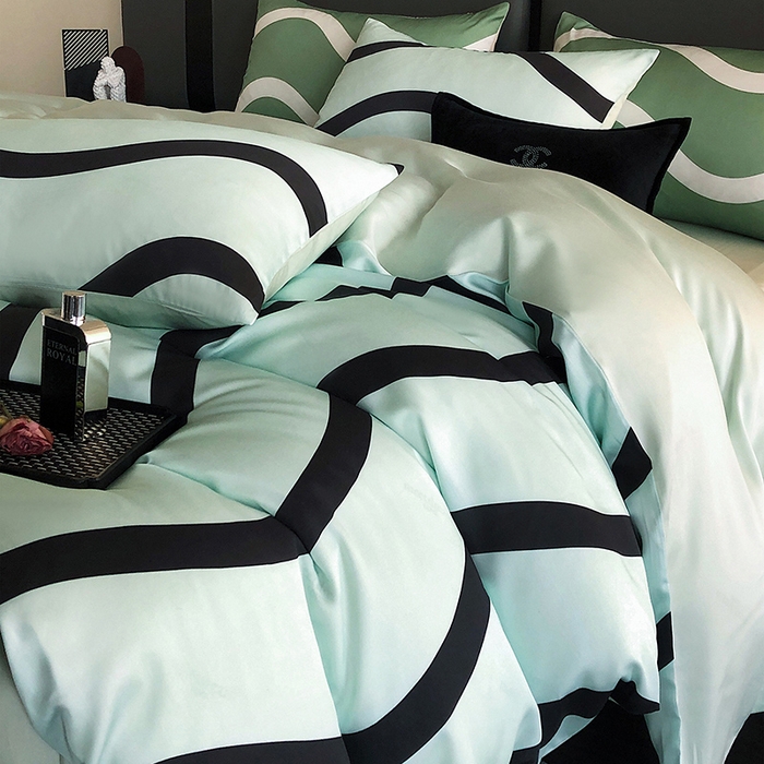 91家纺网 家纺一手货源 找家纺 立奥被业 2025年新款100%兰精天丝四件套天丝数码印花四件套 条纹蓝