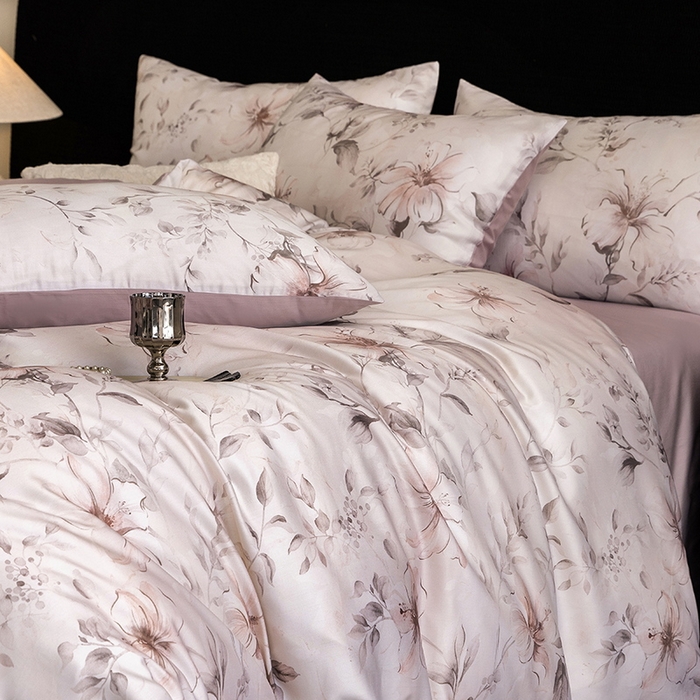 91家纺网 家纺一手货源 找家纺 立奥被业 2025新款60S数码印花四件套四件套 梵希-紫