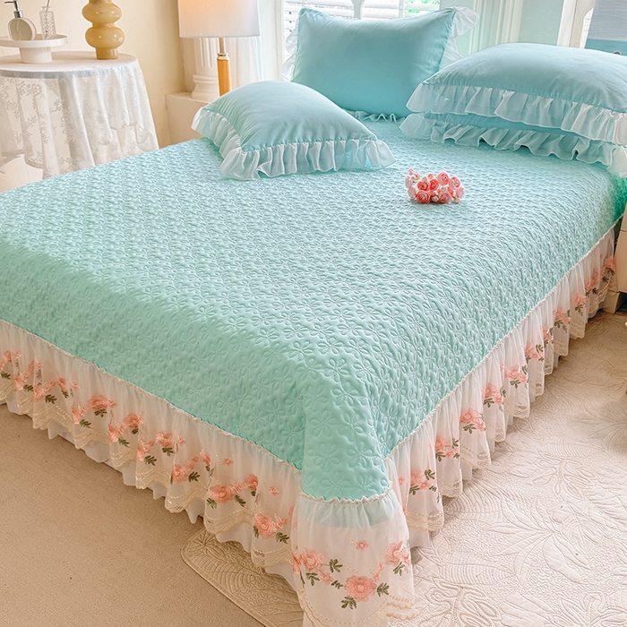 91家纺网 家纺一手货源 找家纺 大麦家纺 2025新款亲肤花边款床盖四件套  甜心小姐-梵星蓝