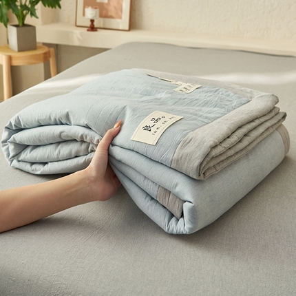 一加一家纺2025新款A类全棉色织水洗棉双拼蚕蛹蛋白夏被四件套 蓝灰色