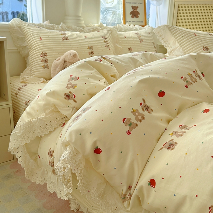 91家纺网 家纺一手货源 找家纺 （总）美梦家纺 2025新款A类全棉13372花边床盖四件套-白边