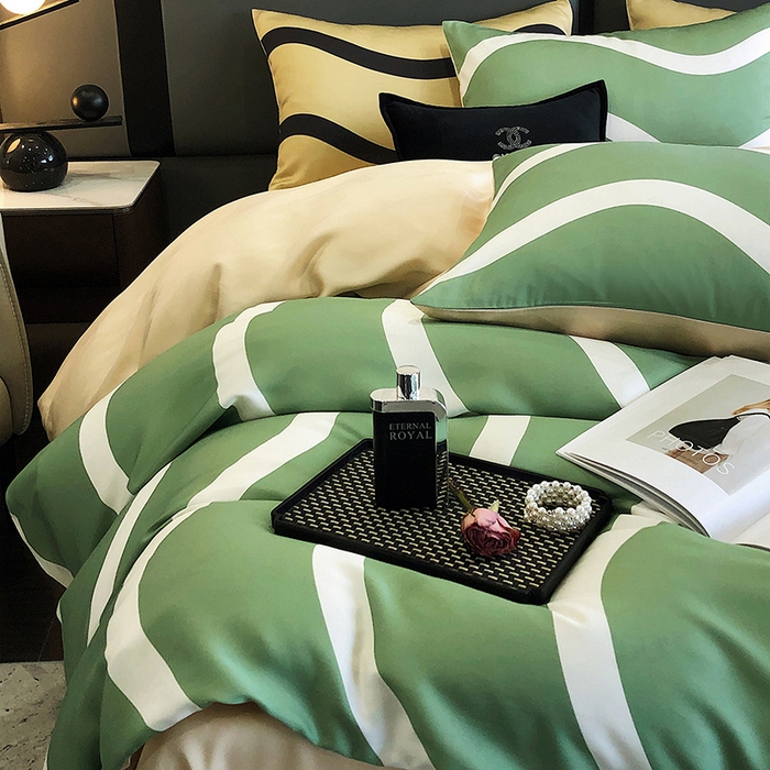 91家纺网 家纺一手货源 找家纺 立奥被业 2025年新款100%兰精天丝四件套天丝数码印花四件套 条纹绿