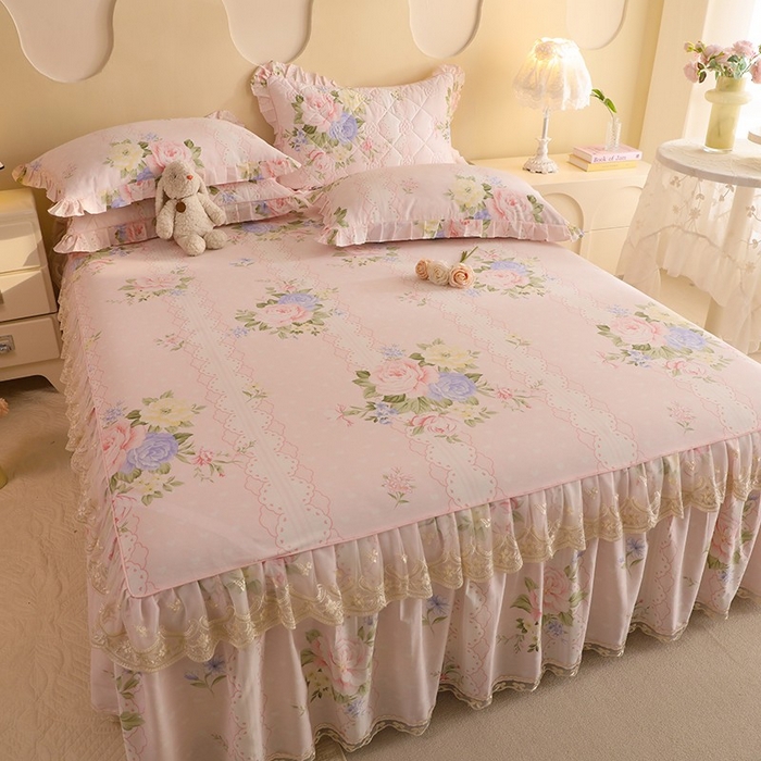 91家纺网 家纺一手货源 找家纺 美达家纺 2025新款全棉印花单床裙 绮梦花源