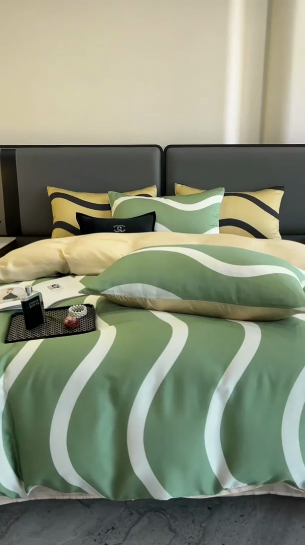 91家纺网 家纺一手货源 找家纺 立奥被业 2025年新款100%兰精天丝四件套天丝数码印花四件套 条纹绿