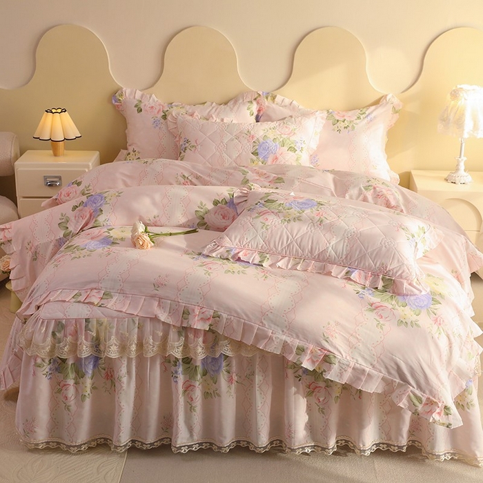 91家纺网 家纺一手货源 找家纺 美达家纺 2025新款全棉印花床裙四件套 绮梦花源