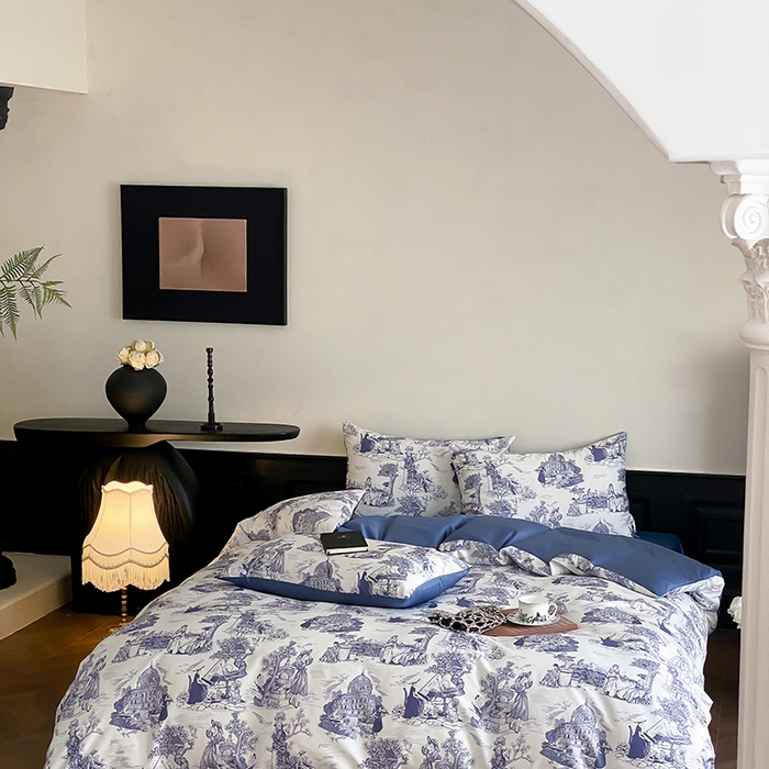 91家纺网 家纺一手货源 找家纺 赫帛 2025新款赫本猫联名系列四件套-南法庄园 南法庄园-复古蓝