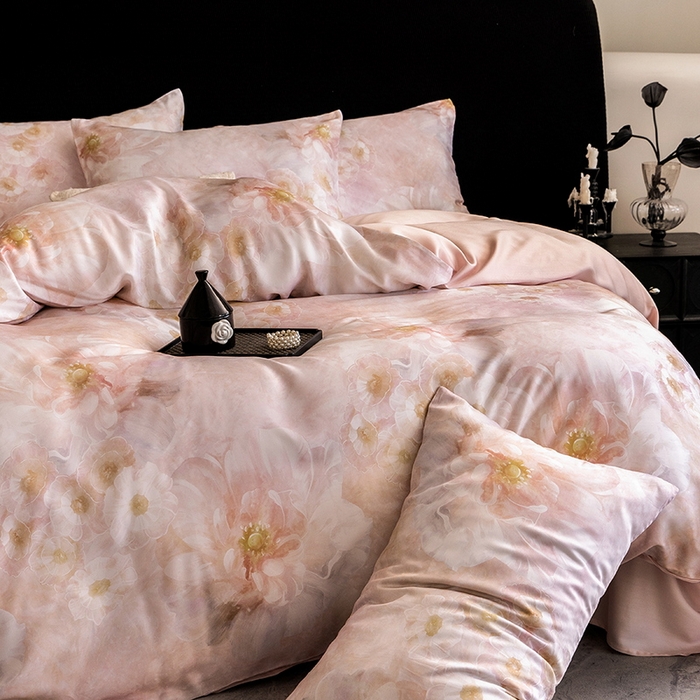 91家纺网 家纺一手货源 找家纺 立奥被业 2025年新款100%兰精天丝四件套天丝数码印花四件套 天仙子-粉