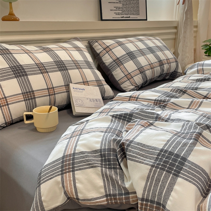 91家纺网 家纺一手货源 找家纺 盛秋家纺 2025新款水洗棉格子系列四件套瑞克+中灰
