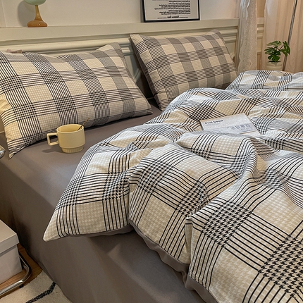 91家纺网 家纺一手货源 找家纺 （总）盛秋家纺 2025新款水洗棉格子条纹系列四件套【易安阁】
