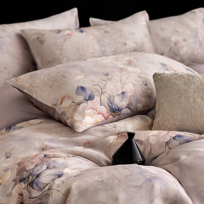 91家纺网 家纺一手货源 找家纺 立奥被业 2025年新款100%兰精天丝四件套天丝数码印花四件套 忆江南-紫