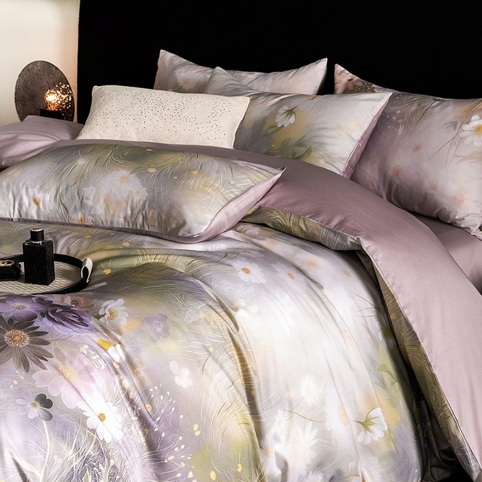 91家纺网 家纺一手货源 找家纺 立奥被业 2025新款60S数码印花四件套四件套 繁花紫