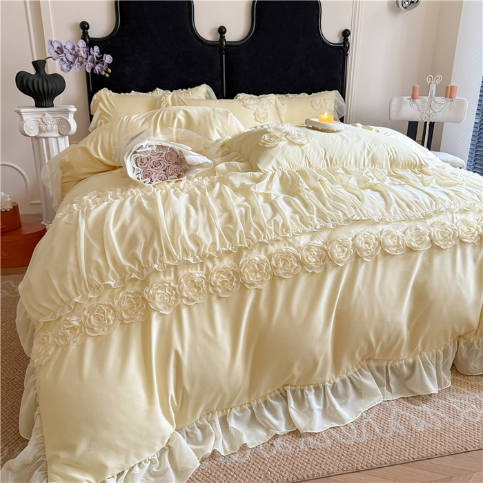 91家纺网 家纺一手货源 找家纺 富盛家纺 2025新款水洗亲肤棉盘花刺绣床裙款四件套公主风四件套甜蜜蜜系列 甜蜜蜜-黄