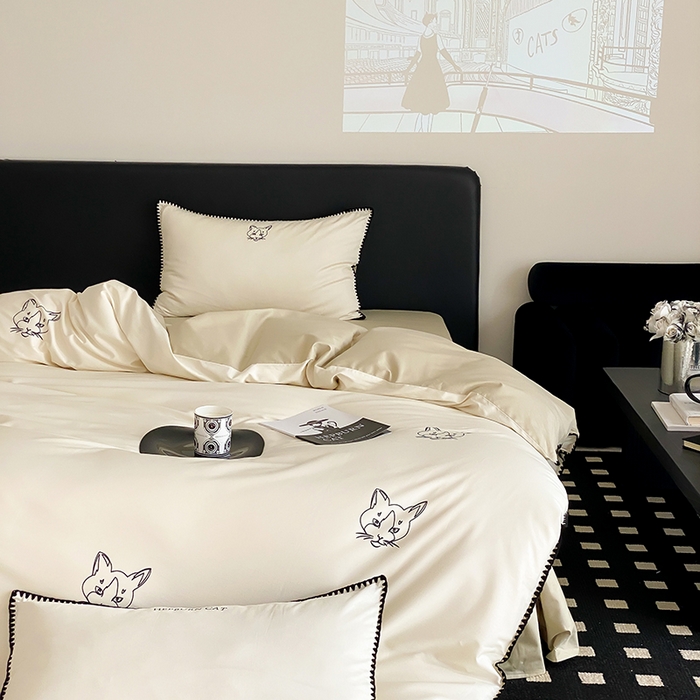 91家纺网 家纺一手货源 找家纺 （总）赫帛 2025新款赫本猫联名系列四件套-韩系三角针