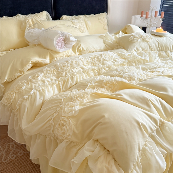 91家纺网 家纺一手货源 找家纺 富盛家纺 2025新款水洗亲肤棉盘花刺绣床裙款四件套公主风四件套甜蜜蜜系列 甜蜜蜜-黄