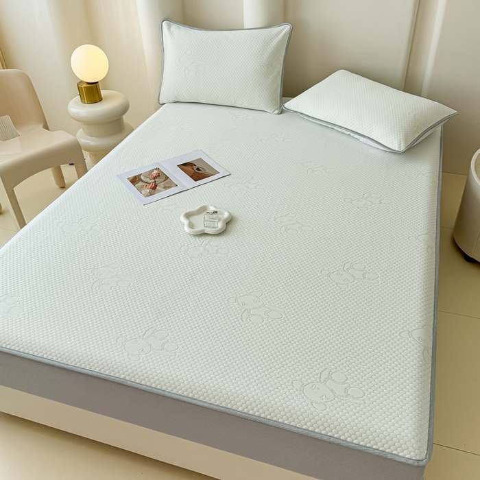 91家纺网 家纺一手货源 找家纺 小萌虎 2025新款冰豆豆凉席 床笠款 果绿