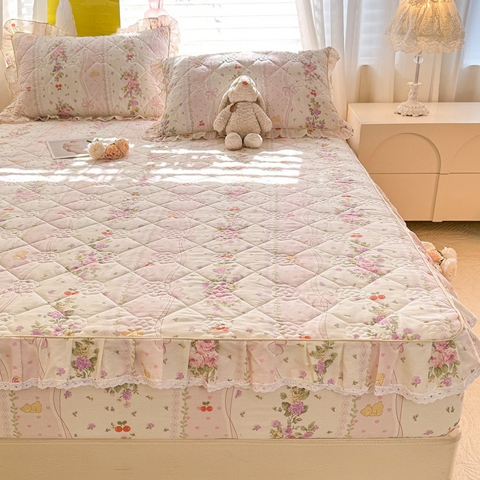 91家纺网 家纺一手货源 找家纺 美达家纺 2025新款全棉印花夹棉床笠 少女心结