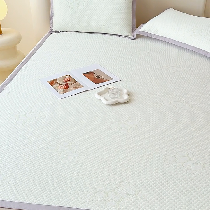 91家纺网 家纺一手货源 找家纺 小萌虎 2025新款冰豆豆凉席 床笠款 果绿