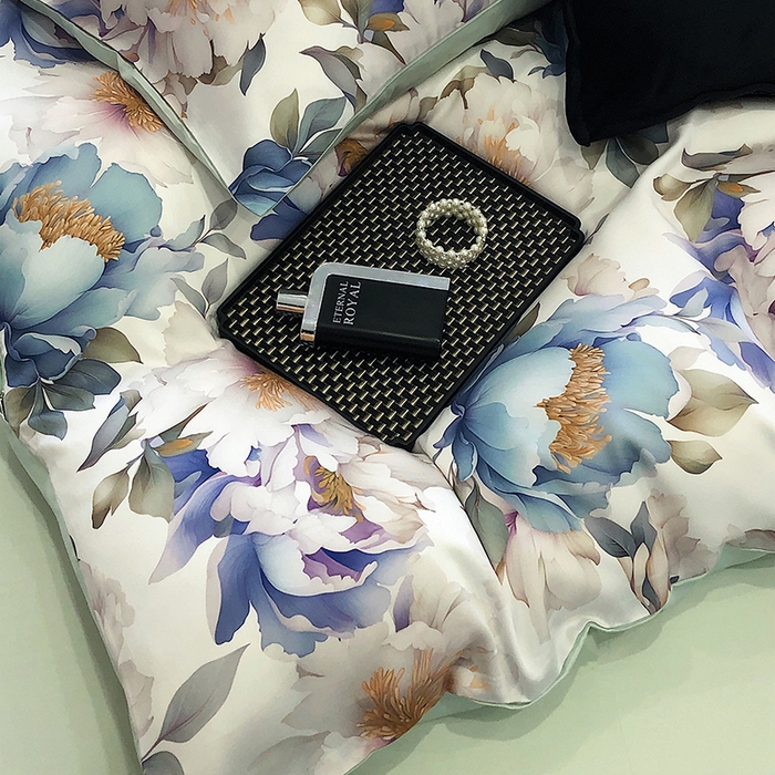 91家纺网 家纺一手货源 找家纺 立奥被业 2025年新款100%兰精天丝四件套天丝数码印花四件套 牡丹绿