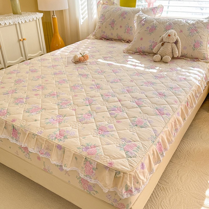 91家纺网 家纺一手货源 找家纺 美达家纺 2025新款全棉印花夹棉床笠 幽香私语黄