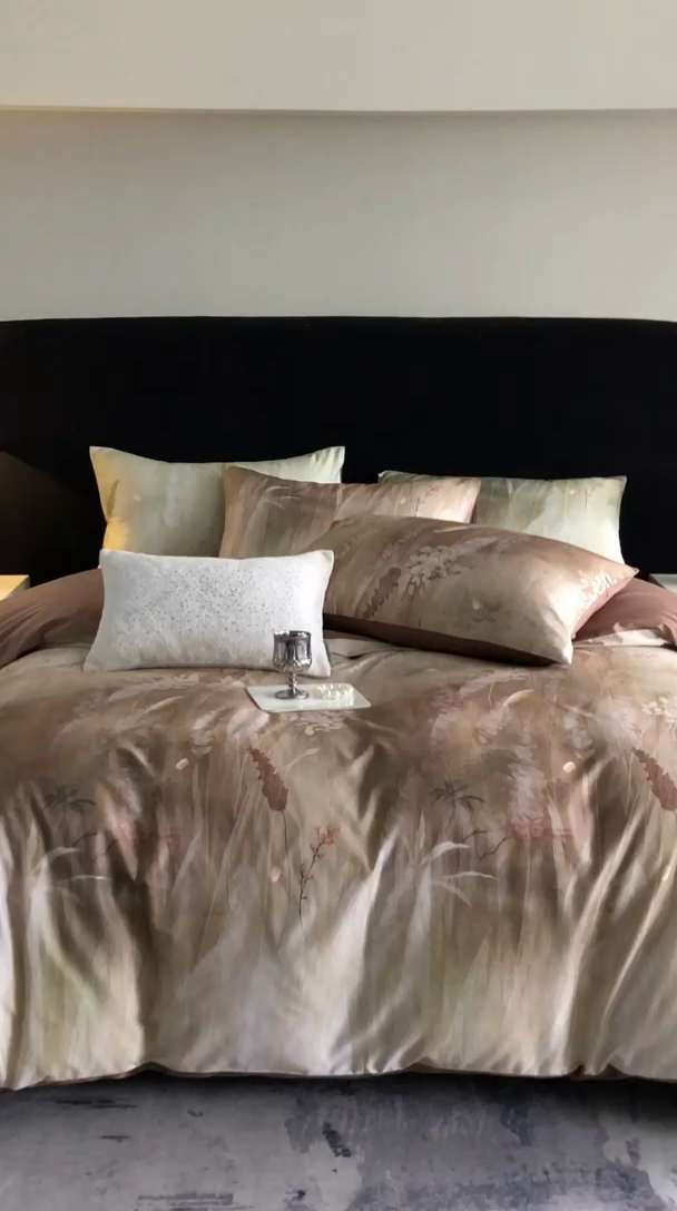 91家纺网 家纺一手货源 找家纺 立奥被业 2025新款60S数码印花四件套四件套 漠然咖