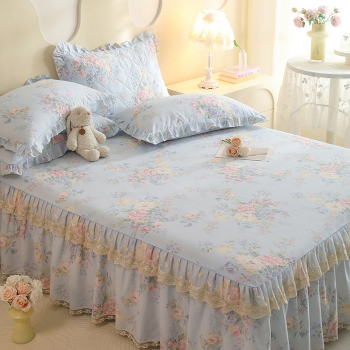 91家纺网 家纺一手货源 找家纺 美达家纺 2025新款全棉印花单床裙 栀夏海棠-蓝