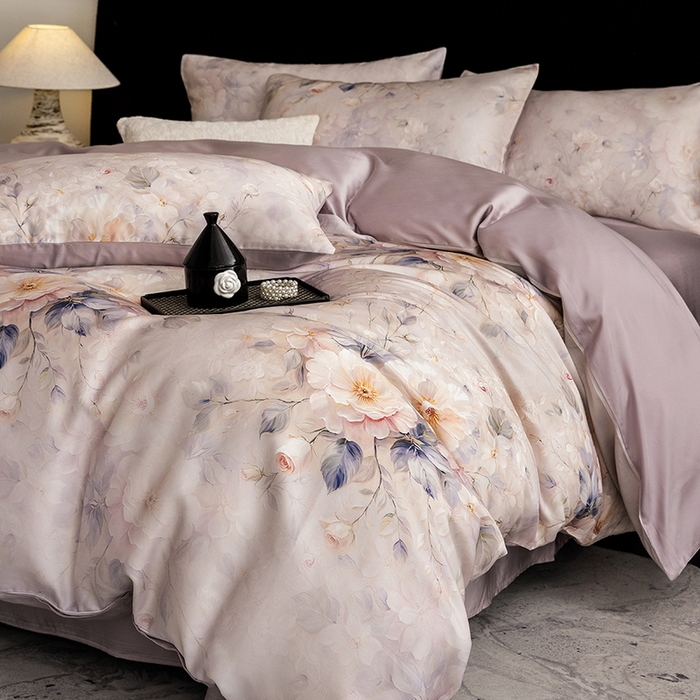 91家纺网 家纺一手货源 找家纺 立奥被业 2025年新款100%兰精天丝四件套天丝数码印花四件套 忆江南-紫