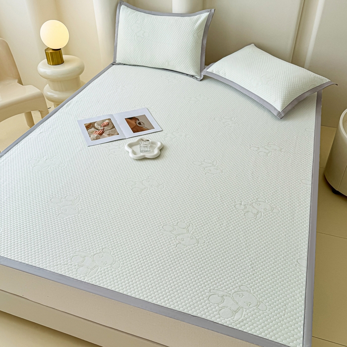 91家纺网 家纺一手货源 找家纺 小萌虎 2025新款冰豆豆凉席 凉席款 果绿