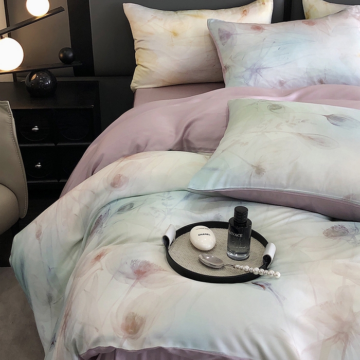 91家纺网 家纺一手货源 找家纺 立奥被业 2025年新款100%兰精天丝四件套天丝数码印花四件套 水仙紫