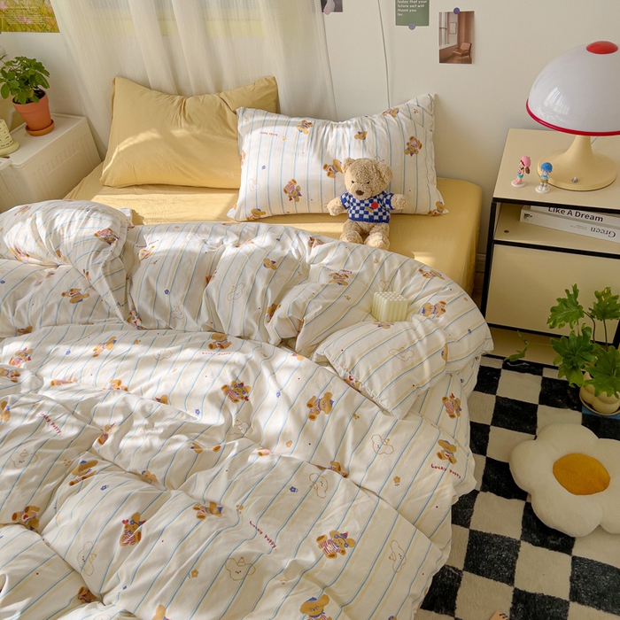 91家纺网 家纺一手货源 找家纺 仟人梦 2025新款水洗棉印花四件套 心乐熊