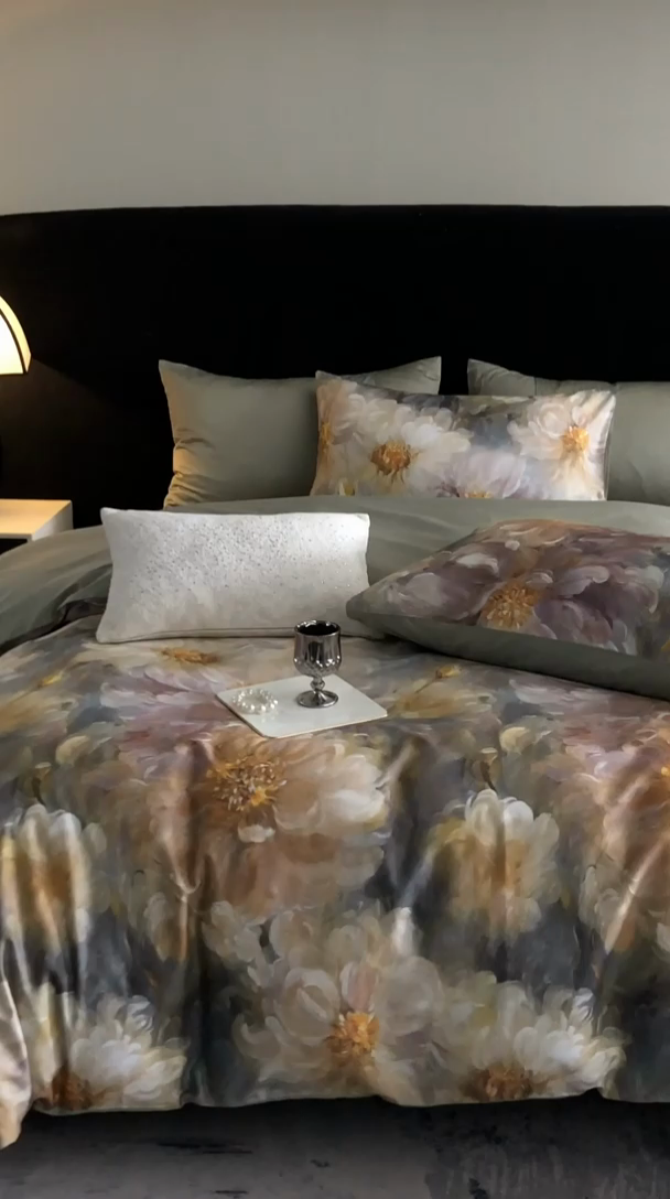 91家纺网 家纺一手货源 找家纺 立奥被业 2025新款60S数码印花四件套四件套 秋菊绿