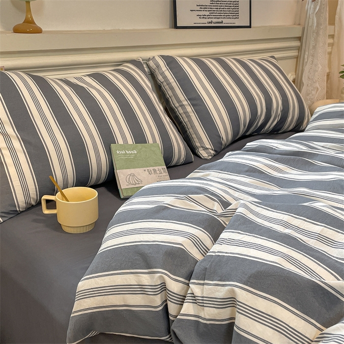 91家纺网 家纺一手货源 找家纺 盛秋家纺 2025新款水洗棉格子系列四件套黑灰中条+高级灰