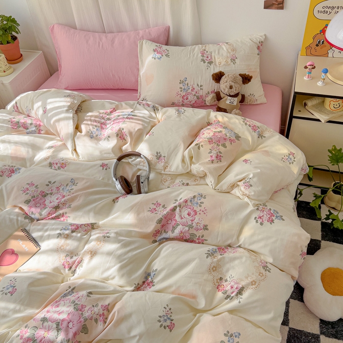 91家纺网 家纺一手货源 找家纺 仟人梦 2025新款水洗棉印花四件套 悦夏花季