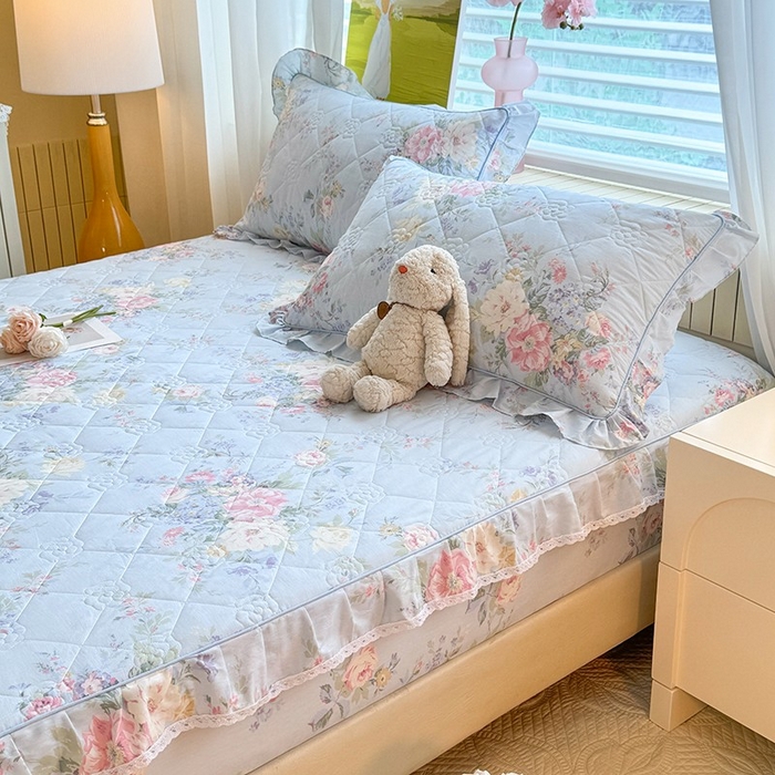 91家纺网 家纺一手货源 找家纺 美达家纺 2025新款全棉印花夹棉床笠 栀夏海棠-蓝