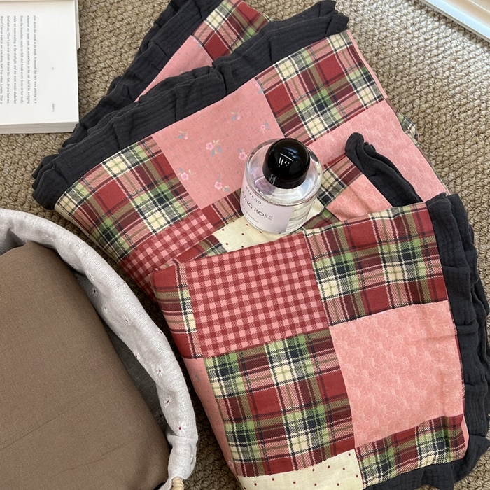 91家纺网 家纺一手货源 找家纺 荣轩 2024新款全棉印花双层纱四件套 皱皱纱花边款 甜心生巧