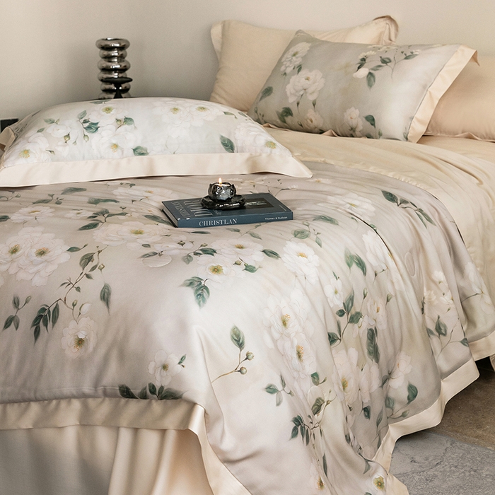 91家纺网 家纺一手货源 找家纺 立奥被业 2025年新款100%莱赛尔夏被莱赛尔夏被四件套天丝夏凉被 木兰花-金