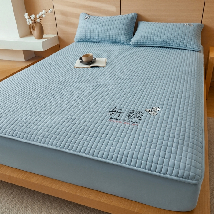 91家纺网 家纺一手货源 找家纺 锦眠床笠2025新款刺绣床笠新疆棉花填充-夹棉床笠 海洋蓝