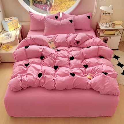 N先生+V 13814689556 发大图/买家秀 2025新款超柔水洗棉毛巾绣极简风四件套 爱芯-玫红