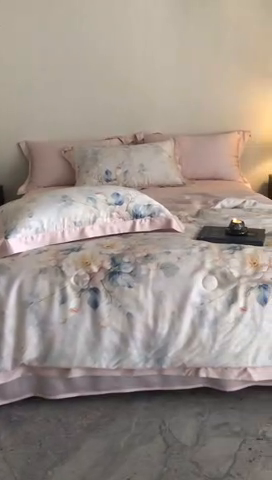 91家纺网 家纺一手货源 找家纺 立奥被业 2025年新款100%莱赛尔夏被莱赛尔夏被四件套天丝夏凉被 忆江南-粉