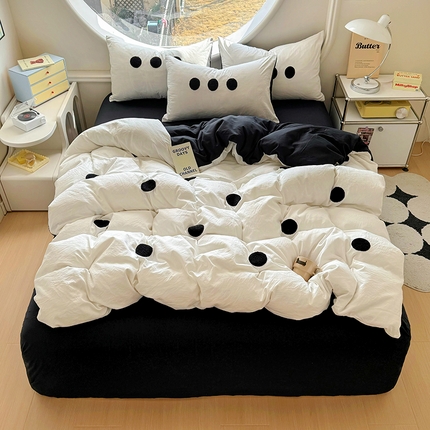 91家纺网 家纺一手货源 找家纺 （总）N先生+V 13814689556 发大图/买家秀 2025新款超柔水洗棉毛巾绣极简风四件套