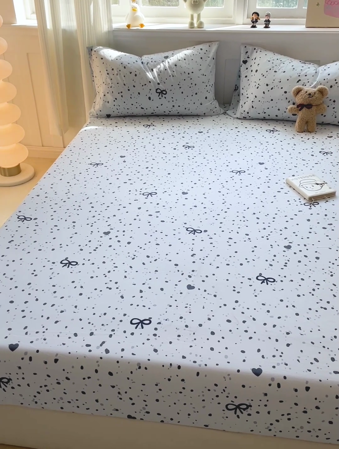 91家纺网 家纺一手货源 找家纺 仟人梦2025新款水洗棉印花床笠 艺术之名-兰