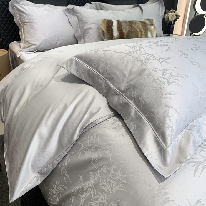 91家纺网 家纺一手货源 找家纺 莱豫 2025新款100支新疆阿克苏长绒棉提花四件套 托卡斯银灰