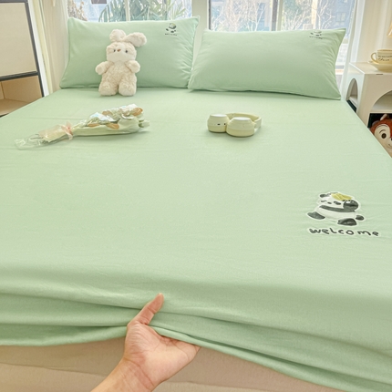 博雅 2025新款全棉老粗布烫画床笠系列 绿色-香蕉熊猫