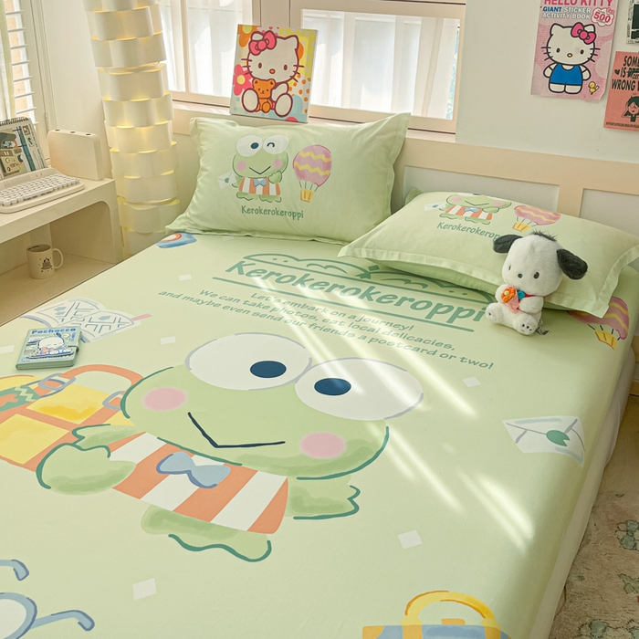 91家纺网 家纺一手货源 找家纺 博雅 2025新款三丽鸥全棉大版床笠-第二批 开心大眼蛙