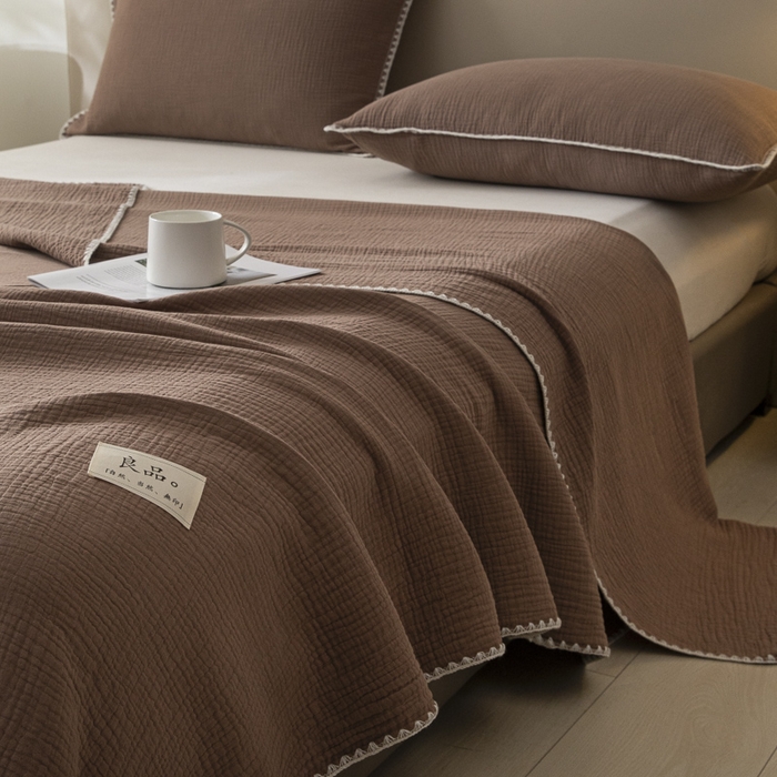 91家纺网 家纺一手货源 找家纺 博雅 2025新款全棉五层纱多功能盖毯 焦糖咖